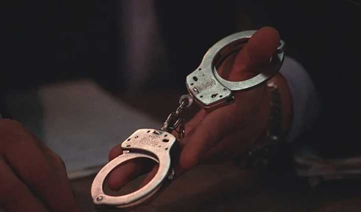 रास्ता रोक मारपीट के आरोप में पांच गिरफ्तार, अदालत से मिला Police Remand