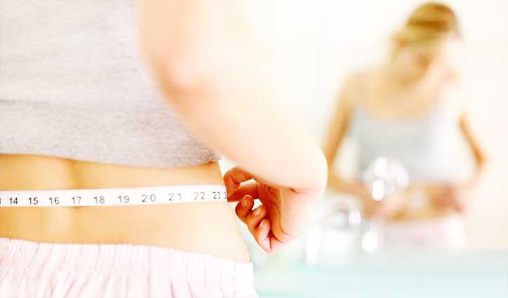 इस उम्र में बढ़ने लगता है महिलाओं का वजन, जानिए वजह और कैसे करें कंट्रोल