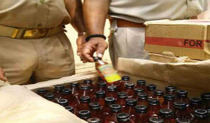 गगरेट में Chamba निवासी से पकड़ी दो पेटी, संतोषगढ़ में स्कूटी पर पांच पेटी शराब छोड़ भागा आरोपी