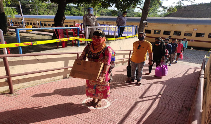 Goa में फंसे 1400 हिमाचलियों को लेकर आज सुबह Una पहुंची Special Train