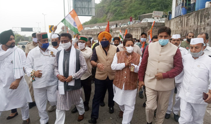 परवाणू में Himachal Congress प्रभारी शुक्ला बोले- चुनावी रणनीति बना दिलाएंगे जीत, शिमला के लिए हुए रवाना