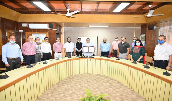 Nauni, Western Sydney varsities sign accord Foreign collaboration started under IDP