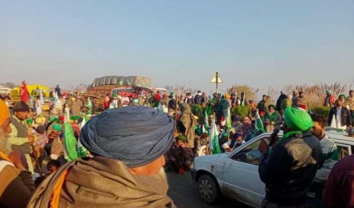 ट्रैक्टर पर #Delhi जा रहे किसानों का जत्‍था हुआ हादसे का शिकार, एक की #मौत, दो घायल