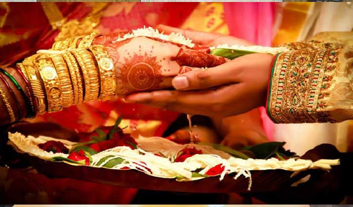 #Corona काल में हुई Marriage में सूरत के इस परिवार ने पेश की नजीर, पढ़े कैसे