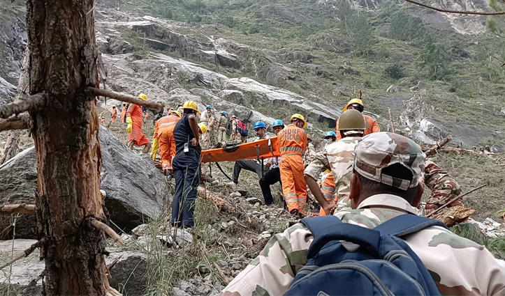 किन्नौर लैंडस्लाइड: 16 पहुंची मृतकों की संख्या, 14 लापता की तलाश को बुलाए खोजी कुत्ते