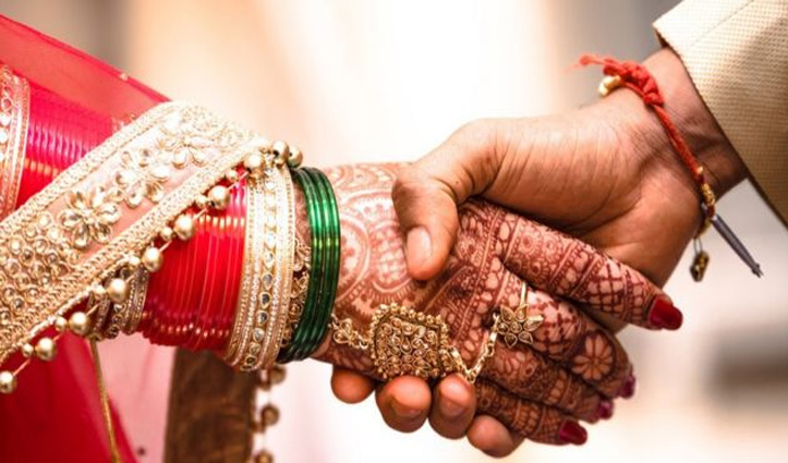 लड़कियों की शादी की उम्र बढ़ाकर 21 करने के प्रस्ताव को कैबिनेट की मंजूरी