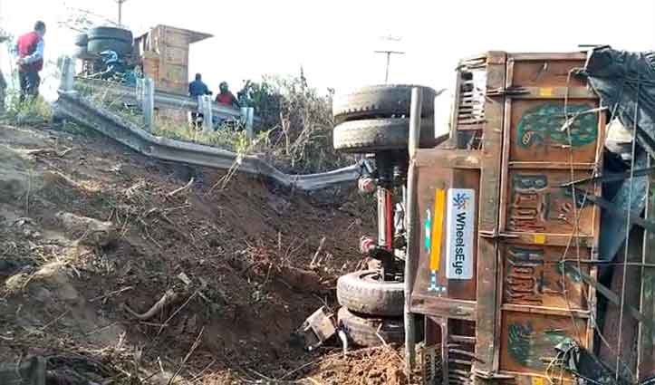 हिमाचल: नालागढ़ में चार वाहनों में भीषण टक्कर, एक की गई जान; चार घायल