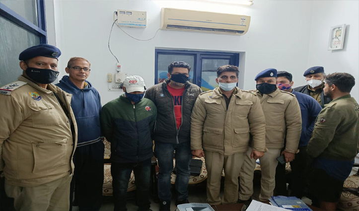 ऊना पुलिस ने आधी रात को चिट्टे के साथ पकड़े दो युवक