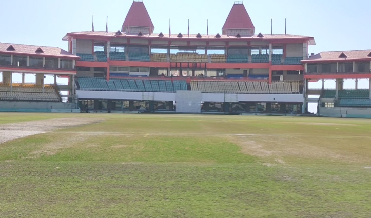 IndVsSri T20: धर्मशाला क्रिकेट स्टेडियम में तैयारियों जोरों पर, ओस बिगाड़ेगी खेल
