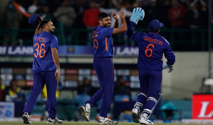 IND vs SL T20: भारत ने टी20 सीरीज में किया क्लीन स्वीप, तीसरे मैच में छह विकेट से हराया श्रीलंका