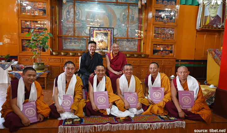 Sikyong Penpa Tsering attends graduation ceremony at Kirti Monastery
