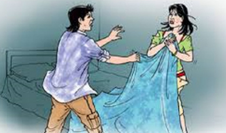 खिड़की तोड़ कमरे में घुसा व्यक्ति, महिला के साथ की छेड़छाड़
