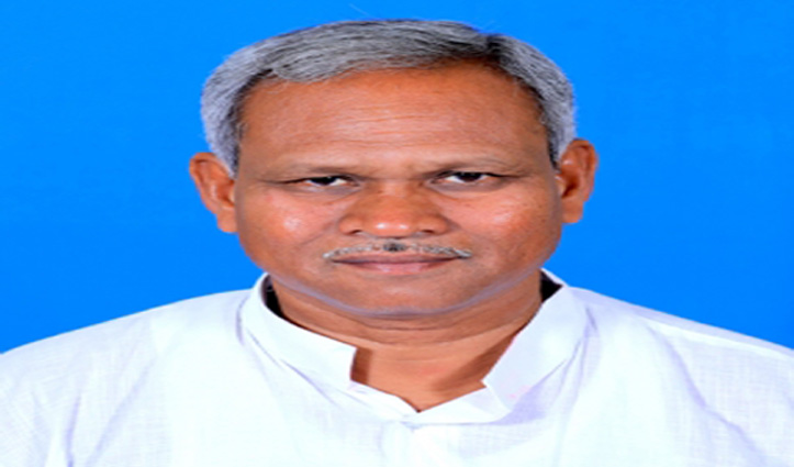 ओडिशा के विधायक अंगदा कन्हर ने 58 साल की उम्र में 10वीं की बोर्ड परीक्षा पास की