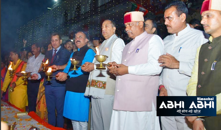 CM Jai Ram Thakur performs Yamuna Aarti at Paonta Sahib