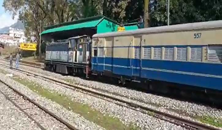 Jogindernagar-Pathankot Railway Track