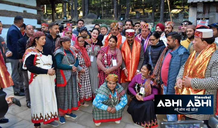 Winter-Carnival Manali