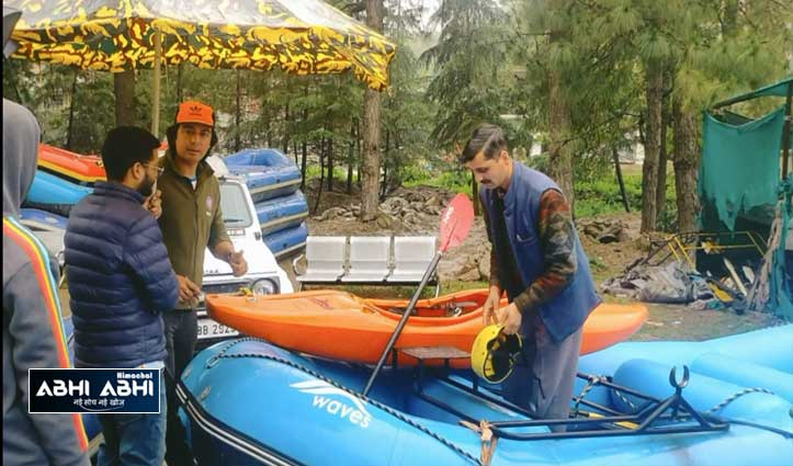 River-rafting-equipment--kullu