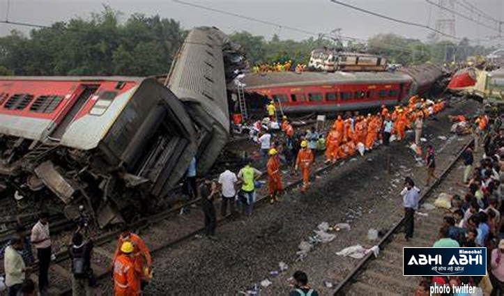 आखिर भारत में पटरी से क्यों उतर जाती हैं ट्रेनें? हाई रिस्क के हैं कई कारण