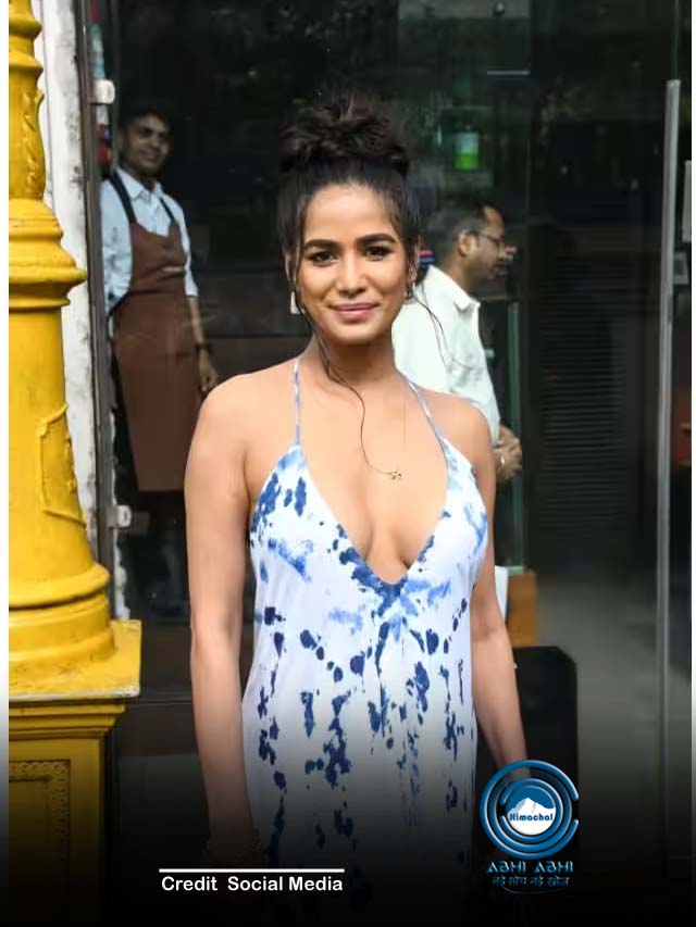 ढीली ब्रालेस मैक्सी पहन पूनम पांडे इस हाल में हुईं स्पॉट, देखकर पानी-पानी हुए लोग