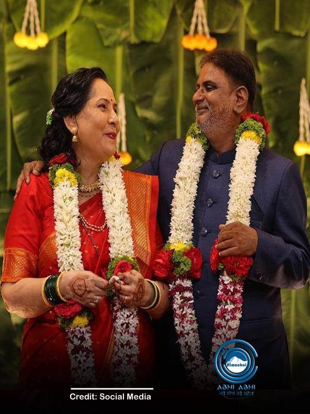 मराठी एक्टर सिद्धार्थ ने कराई मां की दूसरी शादी, नए पापा संग तस्वीर शेयर की