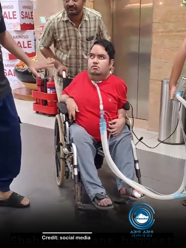 वेंटिलेटर पर होने के बावजूद शाहरुख की जवान देखने पहुंचा शख्स
