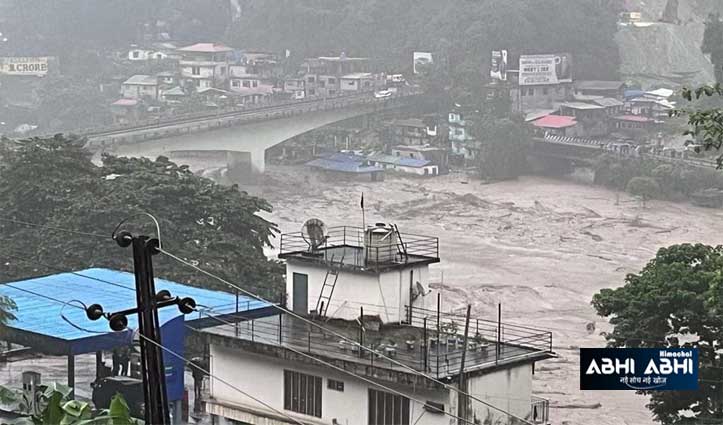 सिक्किम में बादल फटने से तीस्ता नदी में आई बाढ़, सेना के कैंप से 23 जवान लापता