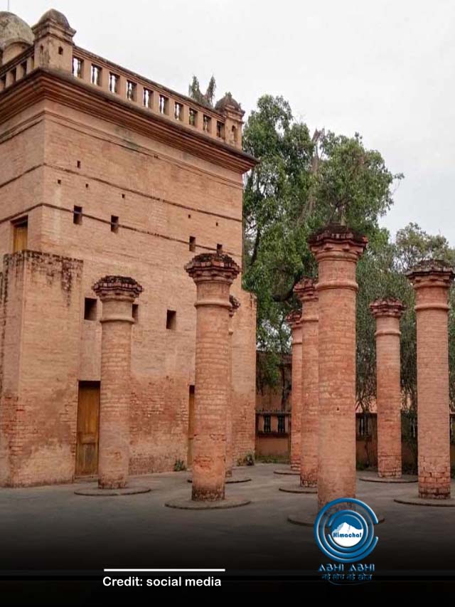 मणिपुर के इस किले में रहते थे राजा-महाराजा, नाम है कंगला
