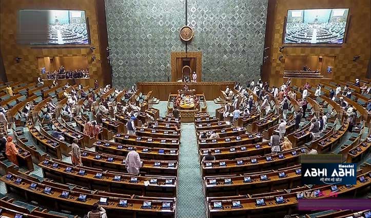 संसद की सुरक्षा में चूक को लेकर फिर हंगामा, 33 विपक्षी सांसद सस्पेंड