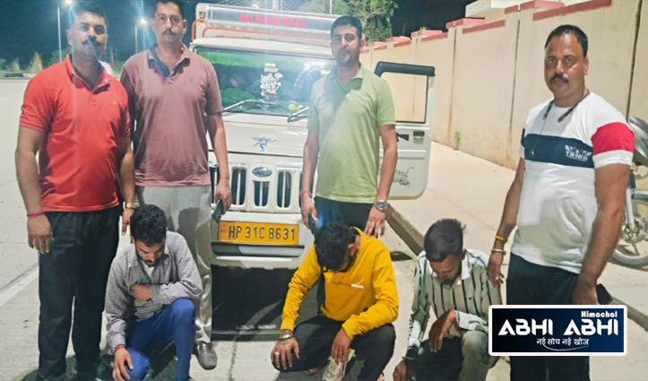 Bilaspur: पुलिस की बड़ी कार्रवाई, घर और जीप से पकड़ी 105 पेटी अवैध शराब