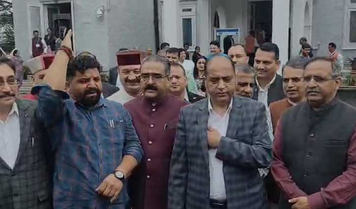 उद्योगों पर सदन में हंगामा, सीएम- उद्योग मंत्री के जवाब से असंतुष्ट विपक्ष ने किया सदन से वॉकआउट