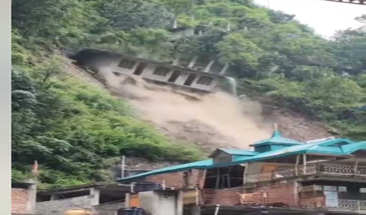 सोलन में मकान गिरने से महिला की मौत, आनी में ताश के पत्तों की तरह ढह गया भवन