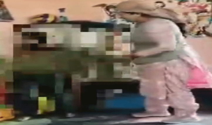 Himachal में महिला शिक्षिका ने नंगा कर कांटेदार झाड़ी से पीटा बच्चा, Video वायरल होते ही Suspend