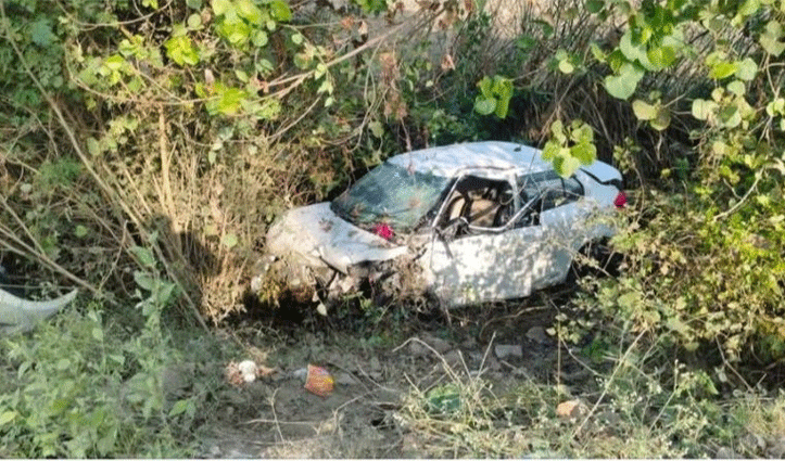 ऊना में दर्दनाक हादसा: कार और ट्राले की भीषण टक्कर, महिला समेत तीन की मौ#त