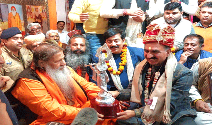 गीता के कर्मयोग की भावना से जनसेवा में जुटी सरकार ,जनता और भगवान के आशीर्वाद से लड़ेंगे हक़ की लड़ाई