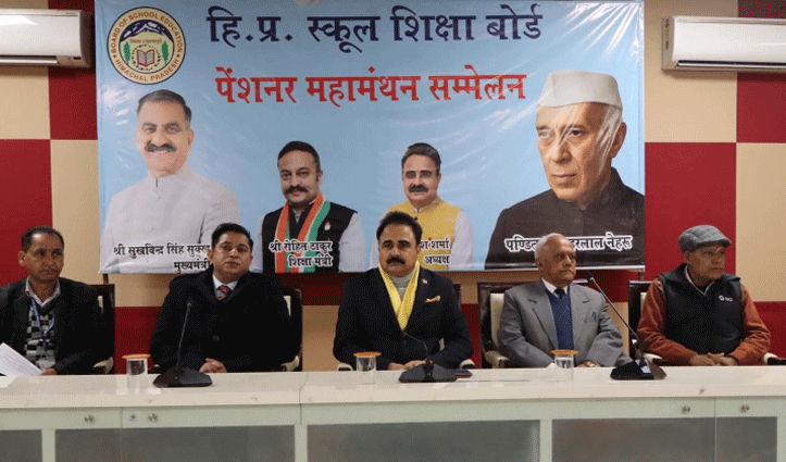 सैलरी से पहले पेंशन… पेंशनर्स हमारे ‘जीवित इतिहास’  अब दफ्तरों के चक्करों से मिलेगी मुक्ति -डॉ. राजेश का ऐलान