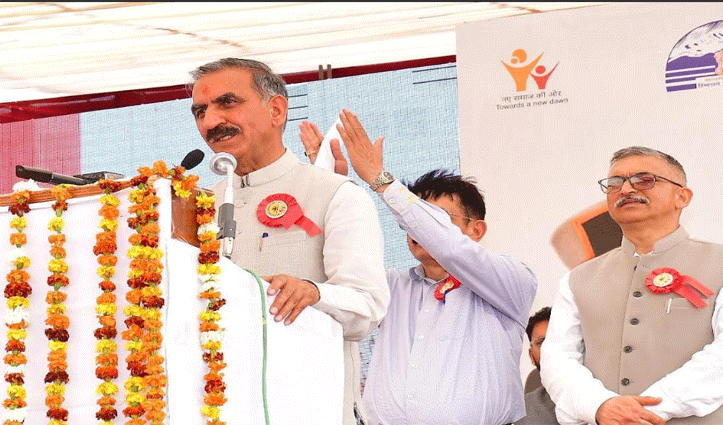 हिमाचल में क्लास थ्री पदों में महिलाओं को 25 फीसदी आरक्षण , महिला सम्मान राशि होगी दोगुनी