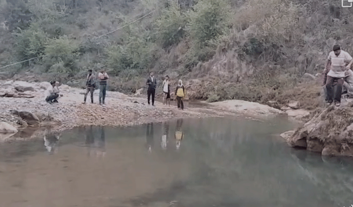 ग्रेली खड्ड में मिला आयुष का शव, कल से था लापता -दरोह गांव में पसरा मातम