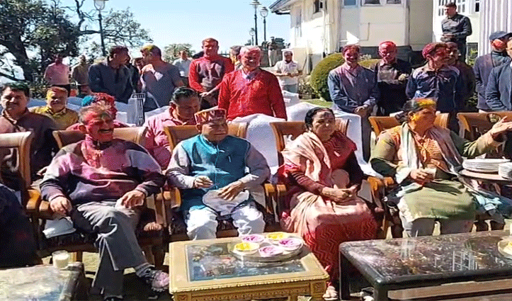 हिमाचल में होली की धूम, राज्यपाल , सीएम सुक्खू व नेता प्रतिपक्ष ने मनाया रंगों का त्योहार